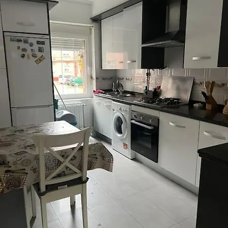 Appartamento Piso 5 Min A Pie Del Centro Parking Gratis